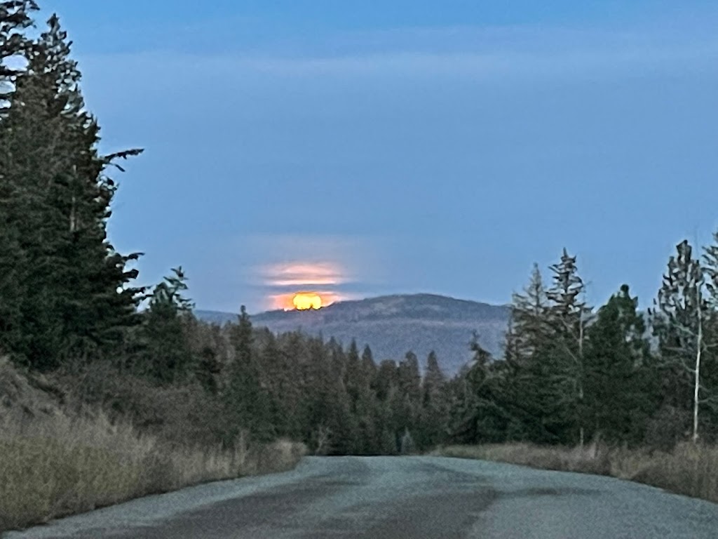 Village of Clinton | 1423 Cariboo Hwy, Clinton, BC V0K 1K0, Canada | Phone: (250) 459-2261