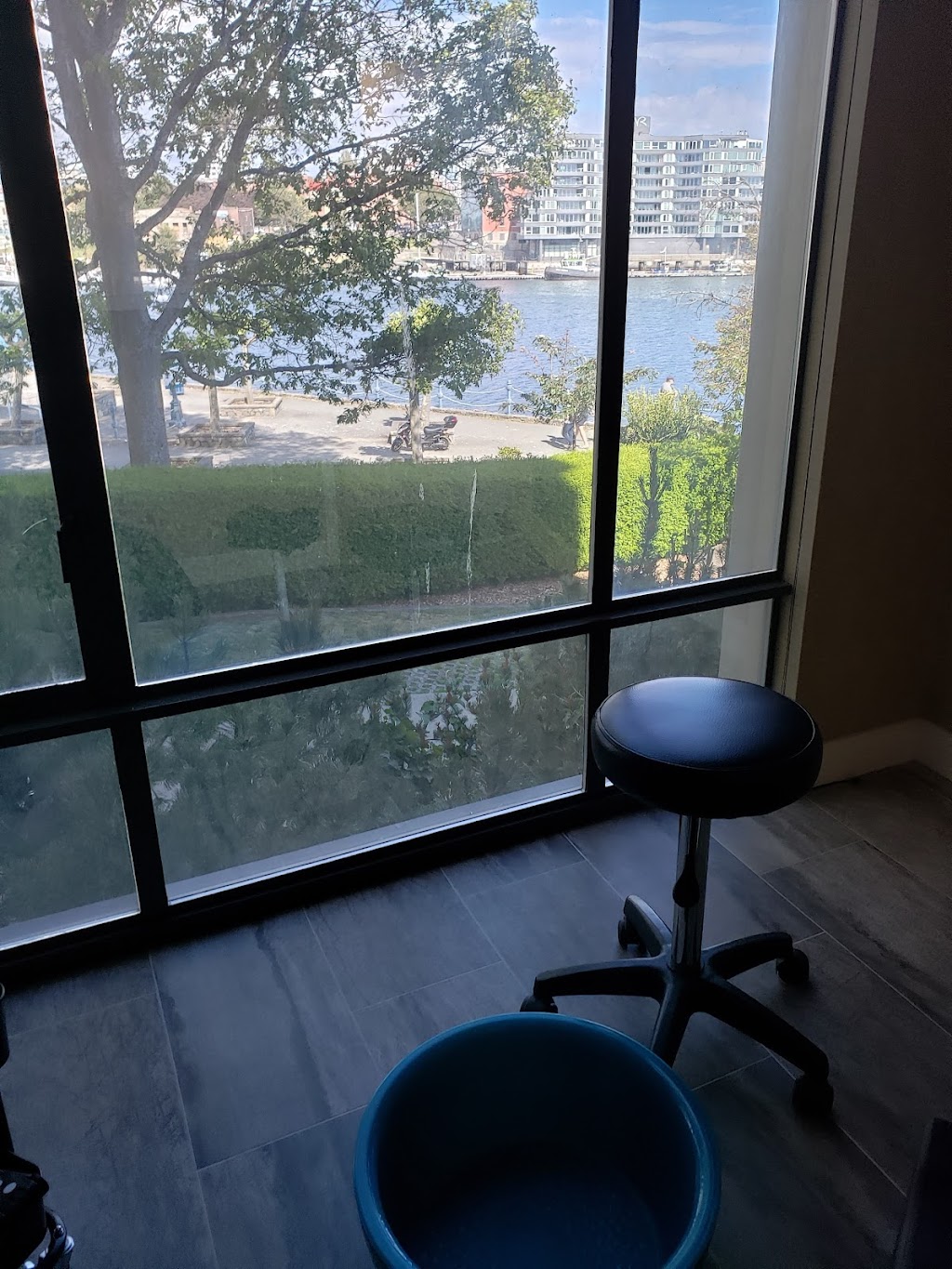 Damara Day Spa @ Delta Ocean Pointe Resort Victoria | 100 Harbour Rd, Victoria, BC V9A 0G1, Canada | Phone: (250) 360-5858