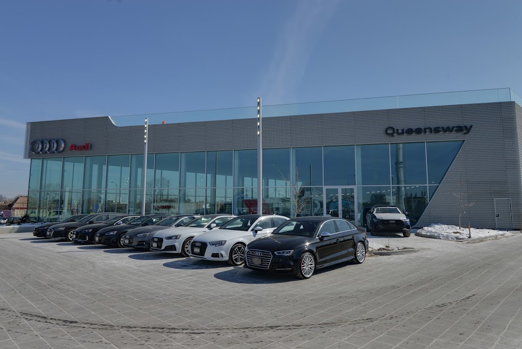 Audi Queensway - 1635 The Queensway, Etobicoke, ON M8Z 5Y4, Canada