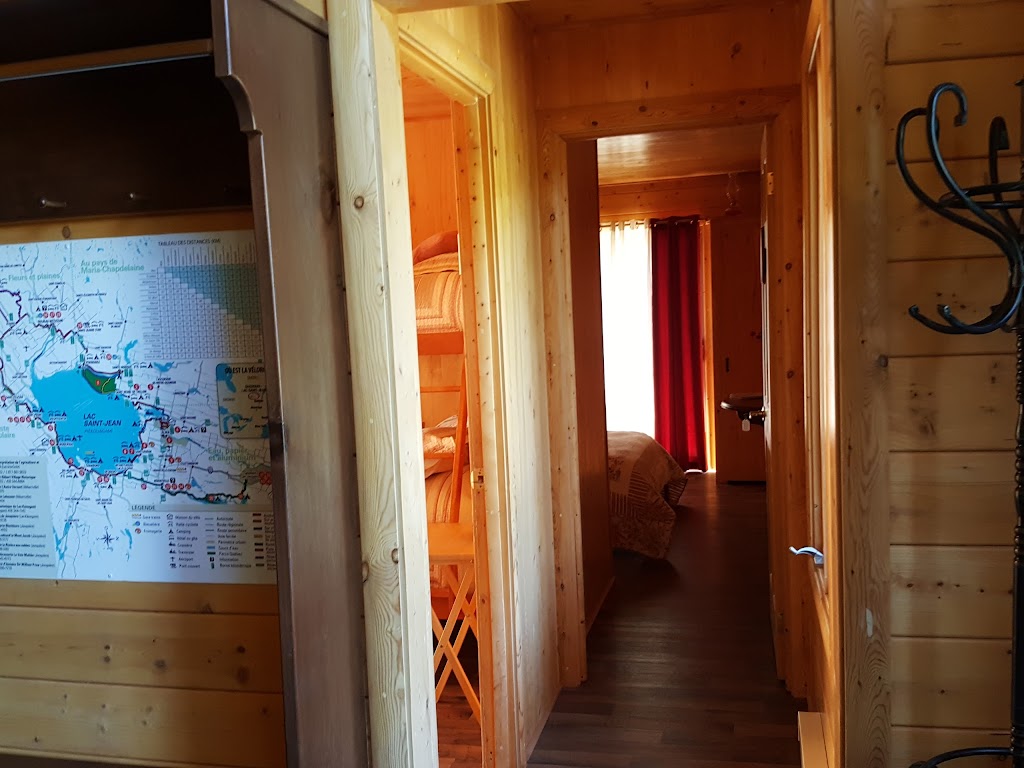 Domaine des Oiseaux | 670 QC-169, Albanel, QC G8M 3P1, Canada | Phone: (418) 276-4543