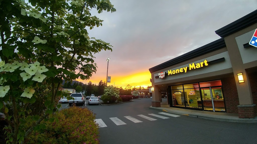 University Village Mall | 530 Fifth St, Nanaimo, BC V9R 1P1, Canada | Phone: (250) 754-4471