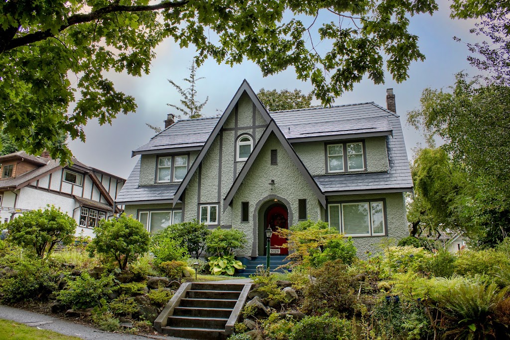 Maritime Permanent Roofing | 101 Thornhill Dr #105, Dartmouth, NS B3B 1S2, Canada | Phone: (782) 825-6416