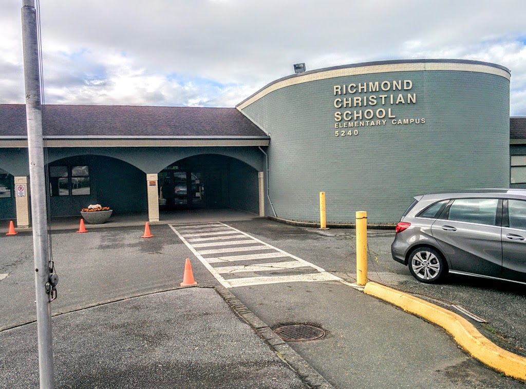 Richmond Christian School Elementary Campus | school | 5240 Woodwards Rd, Richmond, BC V7E 1H1, Canada | 6042725720 OR +1 604-272-5720