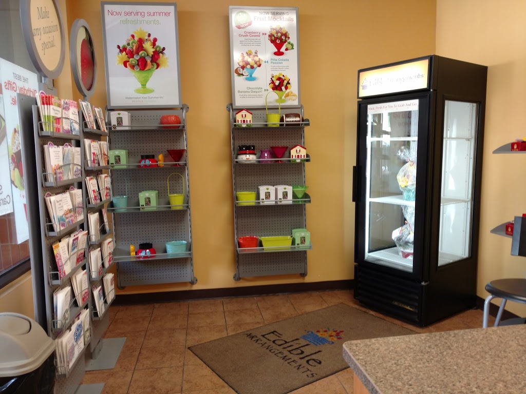 Edible Arrangements | 1891 Rathburn Rd E Unit 15, Mississauga, ON L4W 3Z3, Canada | Phone: (905) 232-8932