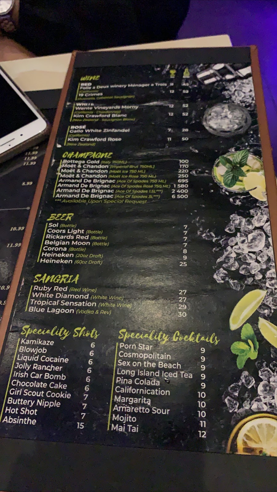 Aztec Supper Lounge | 1365 Boulevard Curé-Labelle, Laval, QC H7V 2V9, Canada | Phone: (514) 820-0660