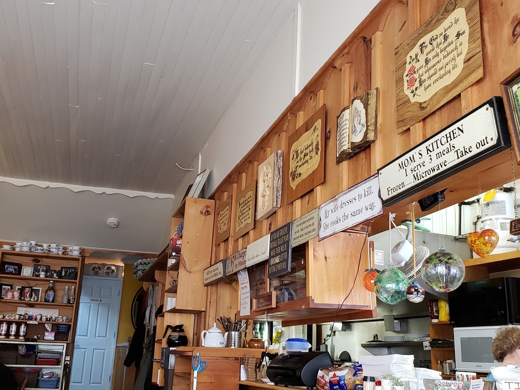 Jeannines Backtalk Cafe | 9 Main St, Warkworth, ON K0K 3K0, Canada | Phone: (705) 924-2166