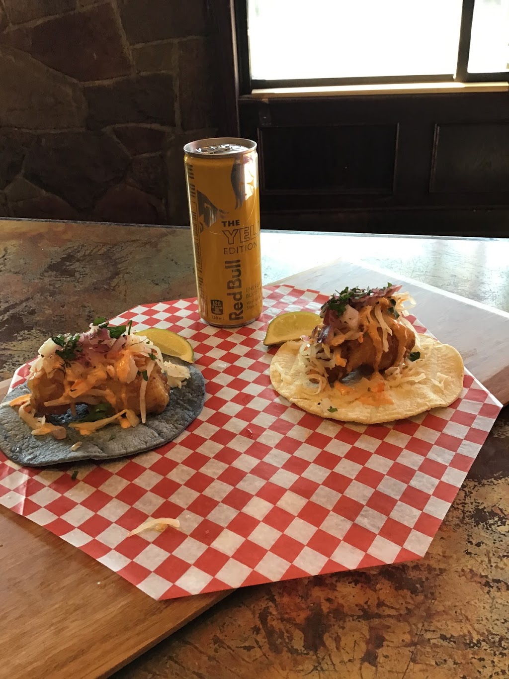El Machete | 231 Lakeshore Rd E, Mississauga, ON L5G 1G8, Canada | Phone: (905) 990-0131
