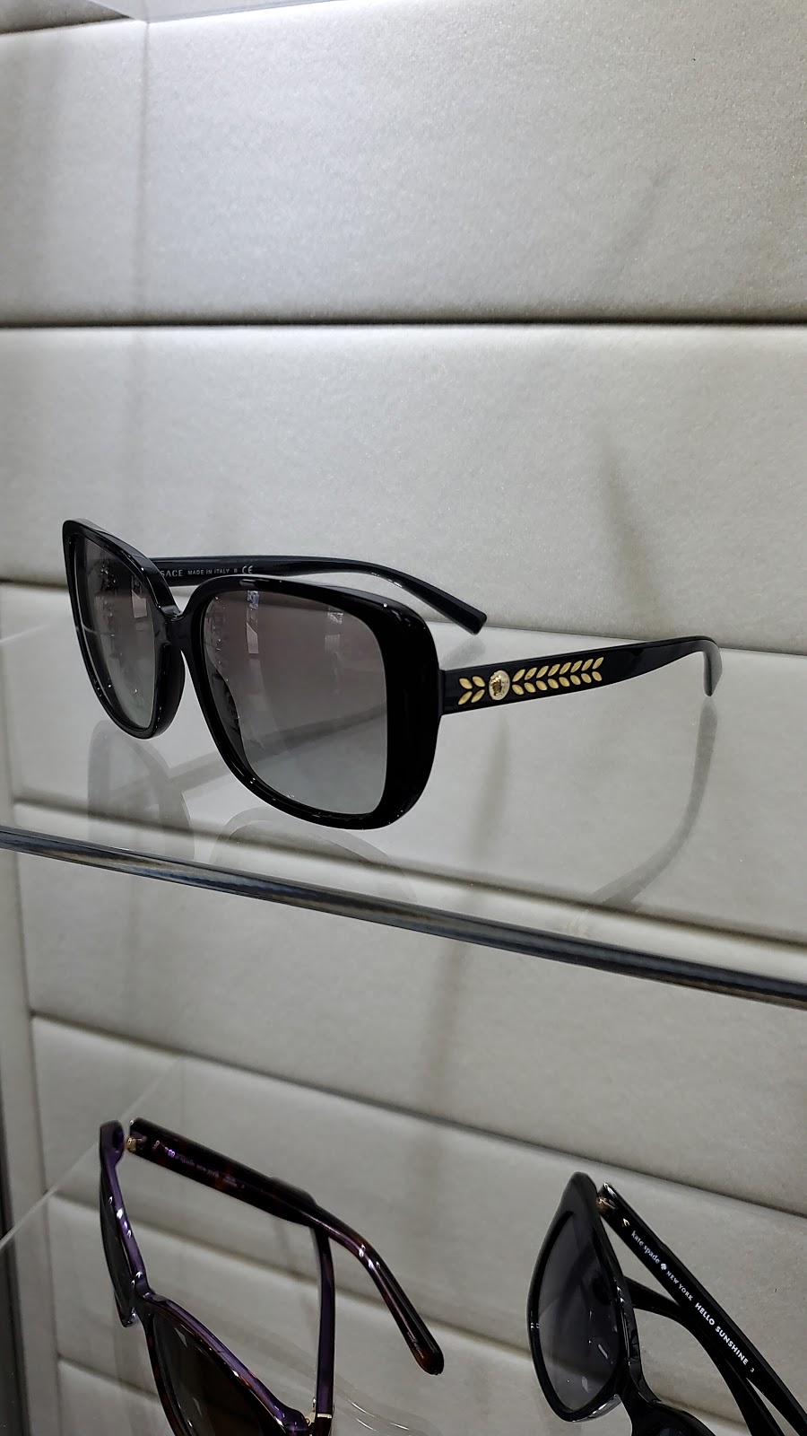 Millcreek Vision Care | 6400 Millcreek Dr Unit 4, Mississauga, ON L5N 3E7, Canada | Phone: (905) 821-9188