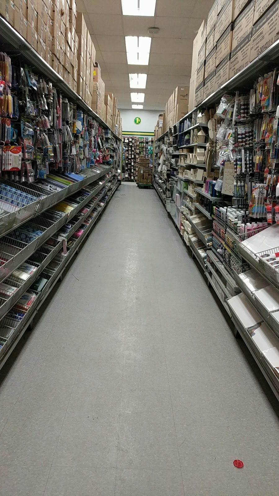 Dollarama | 1114 Main St, Winnipeg, MB R2W 3S2, Canada | Phone: (204) 582-3411