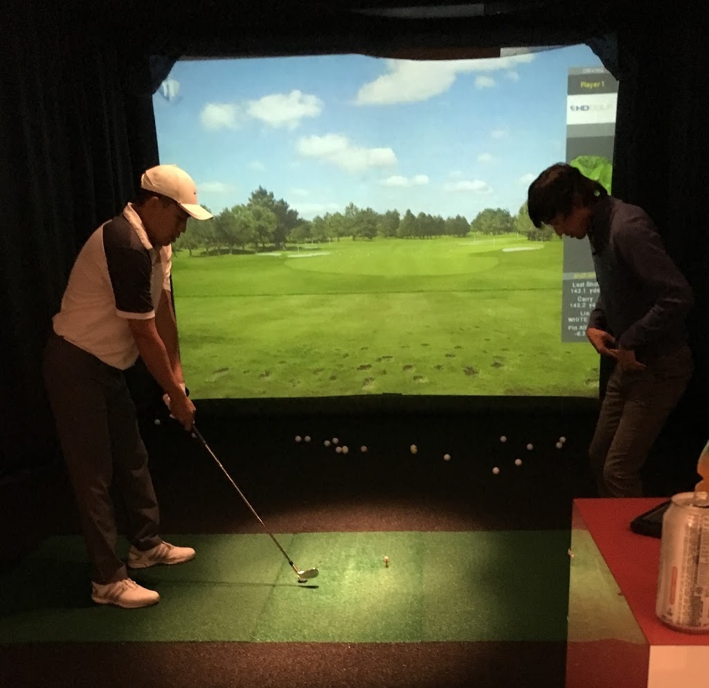 Larry Cheung Golf | 115 York Blvd #10a, Richmond Hill, ON L4B 3B4, Canada | Phone: (647) 262-3233