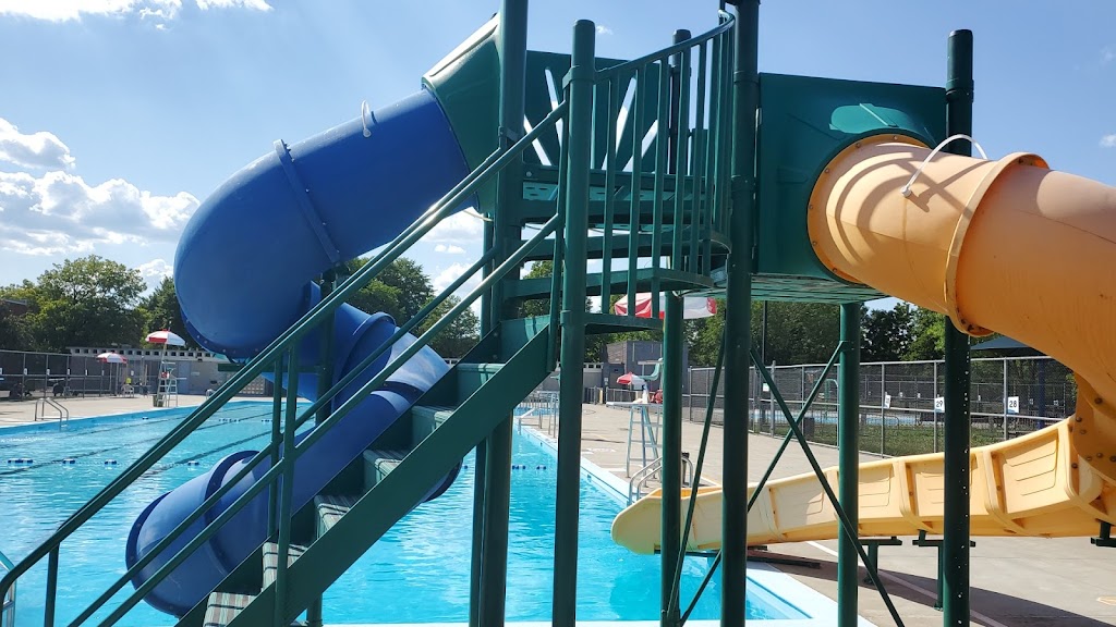 Parc L.-O.-Taillon Paul-Émile Sauvageau swimming pool | 9200 Rue Notre Dame E, Montréal, QC H1L 3N5, Canada | Phone: (514) 872-1126
