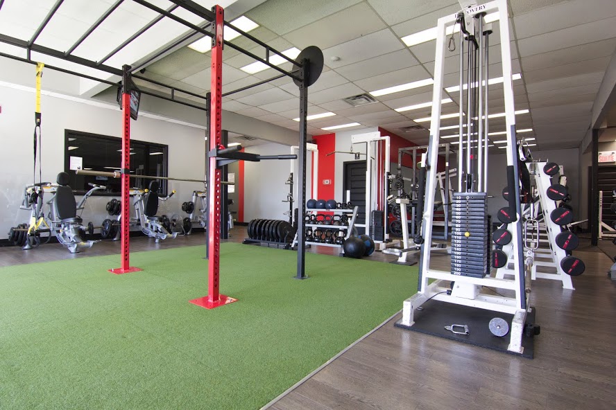 CRUNCH | 1705 Boulevard de Périgny, Chambly, QC J3L 1X1, Canada | Phone: (450) 447-3735