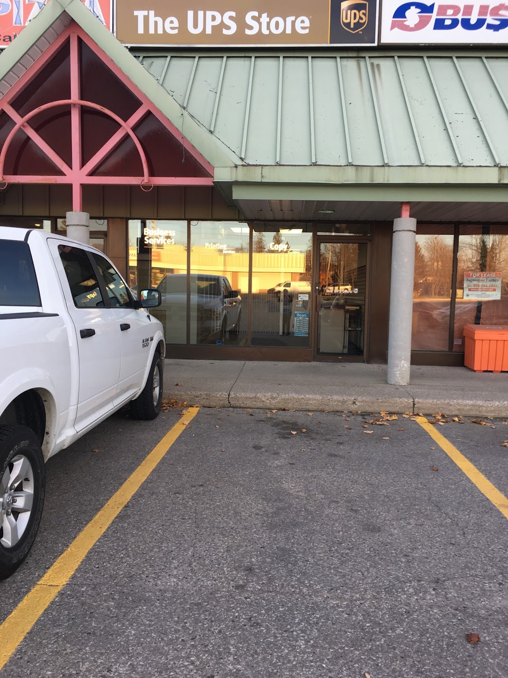 The UPS Store | 218 Silvercreek Pkwy N #17A, Guelph, ON N1H 8E8, Canada | Phone: (519) 822-2082