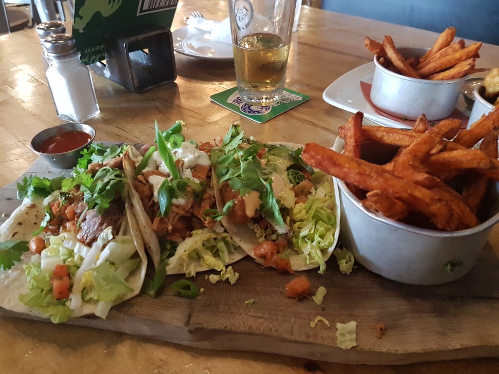 Sociable Kitchen + Tavern | 45 King George Rd, Brantford, ON N3R 5K2, Canada | Phone: (519) 751-4042
