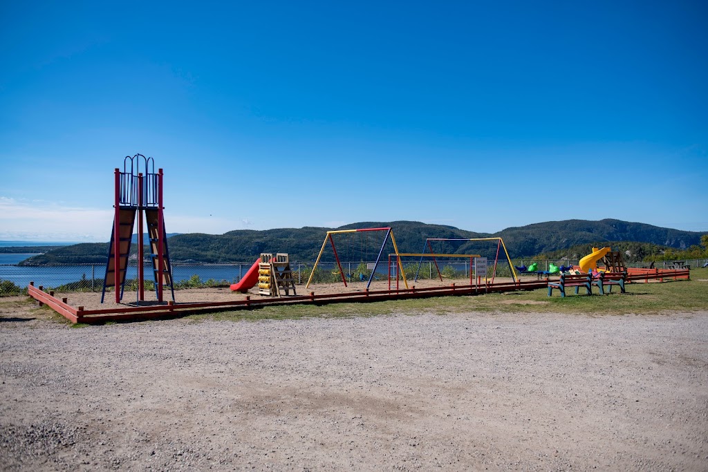 Camping Tadoussac / Tadoussac Campground | 428 Rue du Bateau Passeur, Tadoussac, QC G0T 2A0, Canada | Phone: (418) 235-4501