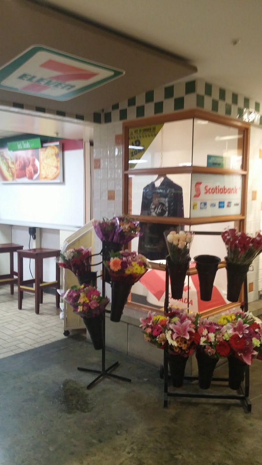 7-Eleven | 3880 Grant McConachie Way #13, Richmond, BC V7B 0A5, Canada | Phone: (604) 207-9795