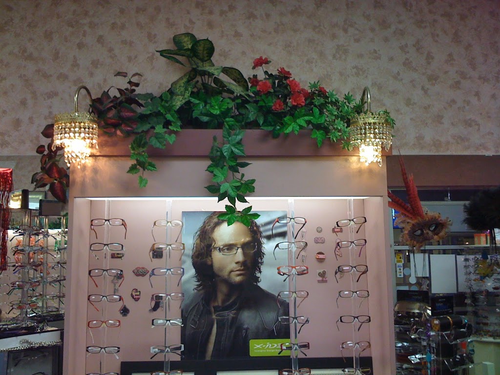 Debbie Mozelle Designer Optical | 1554 Foster St, White Rock, BC V4B 3X8, Canada | Phone: (604) 538-5100