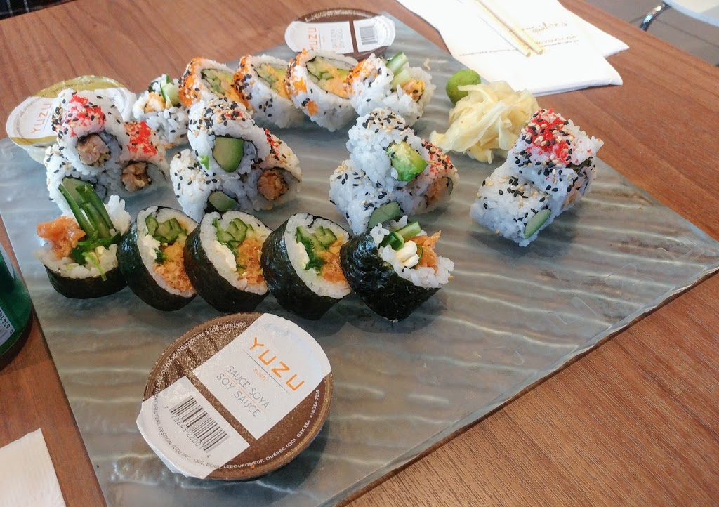 Yuzu sushi | 2336 Ch Ste-Foy, Québec, QC G1V 1S5, Canada | Phone: (418) 653-4445