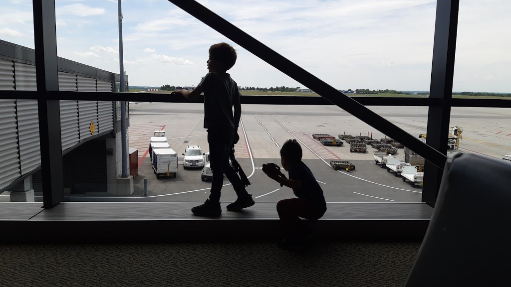 First Air | 100 Thad Johnson Private, Ottawa, ON K1V 0R1, Canada | Phone: (613) 254-6200