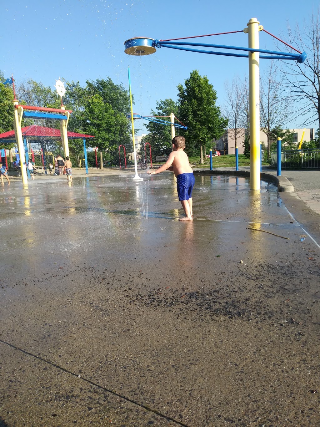 South Nepean Park | 600 Longfields Dr, Nepean, ON K2J 4N5, Canada | Phone: (613) 580-2400