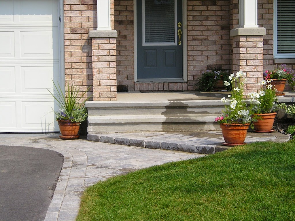 Hansen Landscaping Lawn And Gardens Ltd | 2729 Stevenage Dr, Ottawa, ON K1G 3N2, Canada | Phone: (613) 260-8175