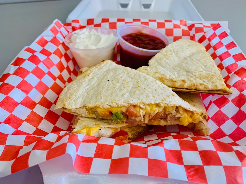 Brigden Pizza | 3022 Brigden Rd, Brigden, ON N0N 1B0, Canada | Phone: (519) 864-1111
