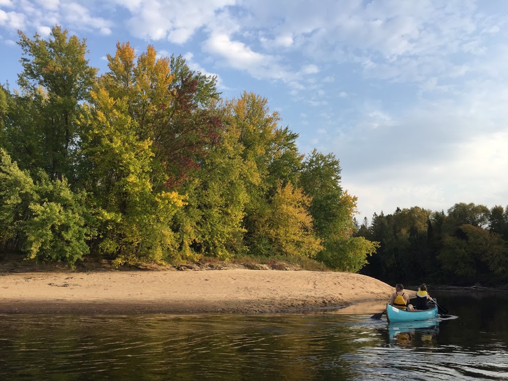 Rouge et Diable - Canot kayak Tremblant, Laurentides | 3595 Rue Léonard, Mont-Tremblant, QC J8E 2A5, Canada | Phone: (819) 201-1366