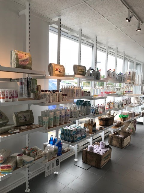 Boutique Vert Essentiel | 980 Avenue Saint-Charles #100, Vaudreuil-Dorion, QC J7V 8P5, Canada | Phone: (450) 732-1827