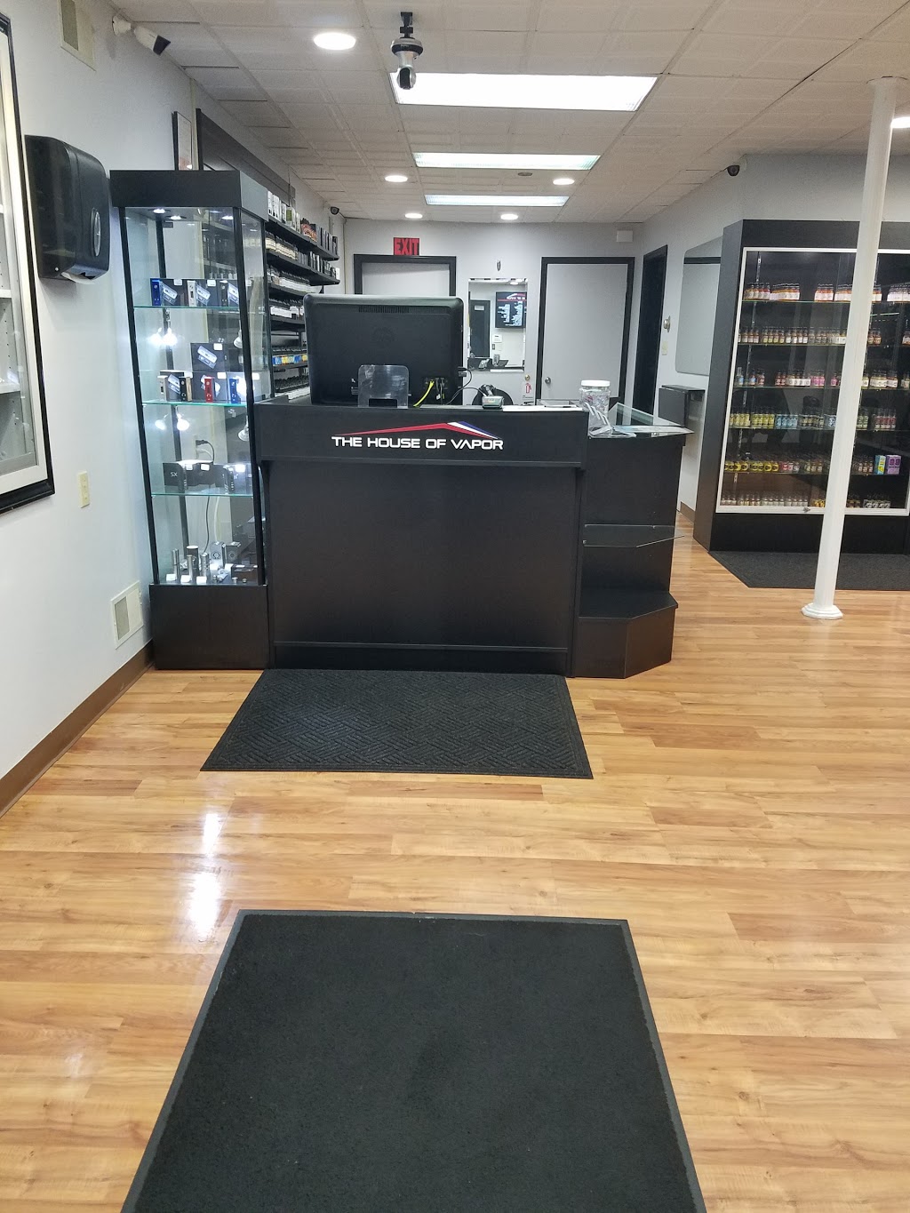 The House Of Vapor Abbott Rd | 1805 Abbott Rd, Lackawanna, NY 14218, USA | Phone: (716) 877-8273