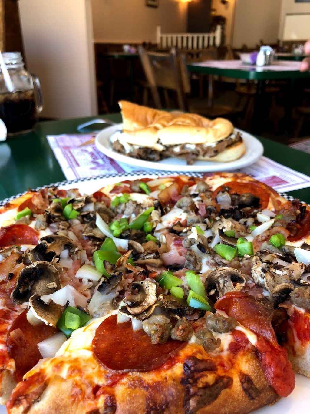 Mancaris Pizza & Restaurant | 184 Currie Rd, Dutton, ON N0L 1J0, Canada | Phone: (519) 762-2660
