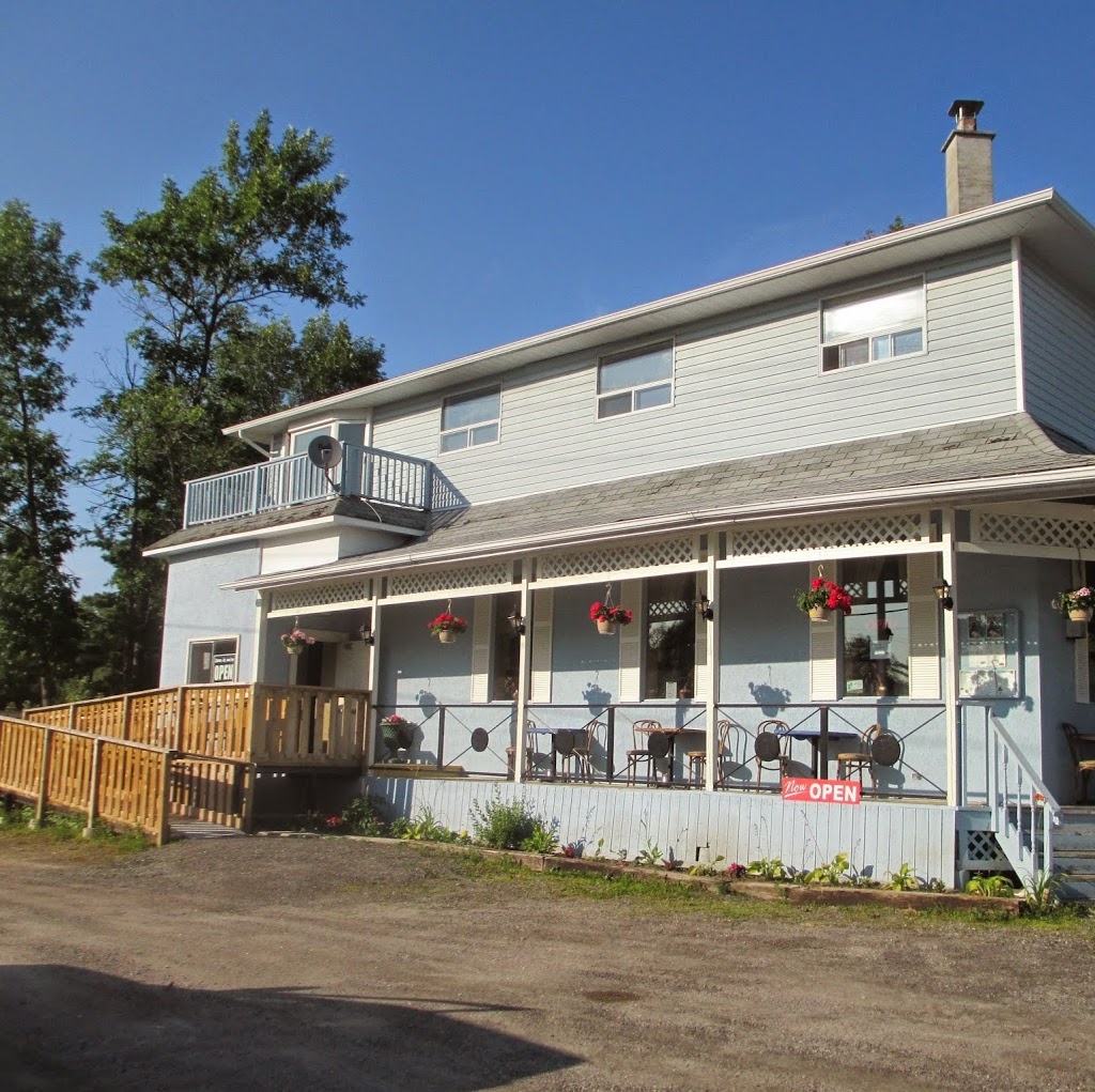 Nicolas Restaurant | Honey Harbour Rd, Georgian Bay, ON L0K, Canada | Phone: (705) 756-9092