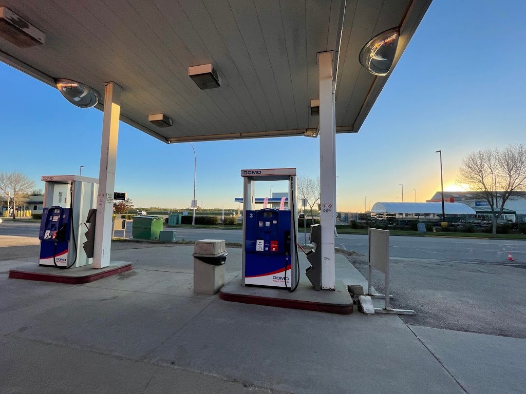 Devon Domo | 17 Superior St, Devon, AB T9G 1Y9, Canada | Phone: (780) 987-8026