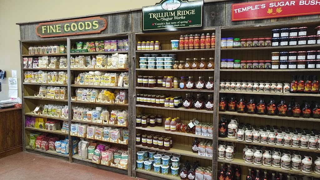 Glenburnie Grocery | 2454 Perth Rd, Glenburnie, ON K0H 1S0, Canada | Phone: (613) 542-6234