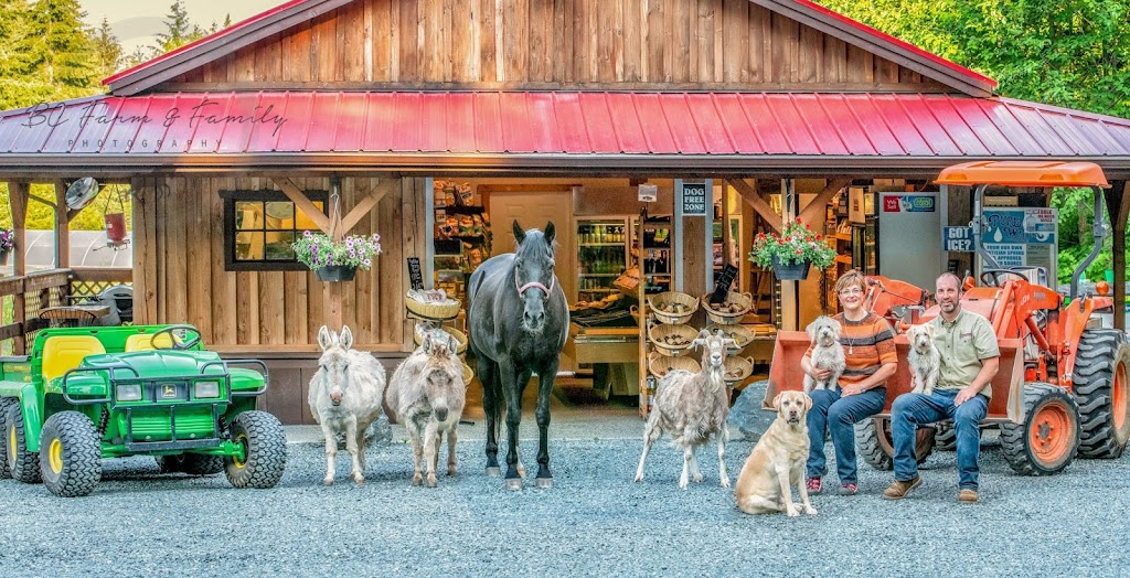 Pineridge RV Park and Farm Market | 2715 Turnbull Rd, Qualicum Beach, BC V9K 2L7, Canada | Phone: (250) 619-8047