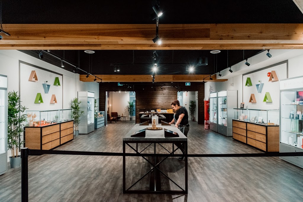 Spiritleaf | Don Mills | Cannabis Dispensary | Unit A01001A, 895 Lawrence Ave E, North York, ON M3C 3L2, Canada | Phone: (416) 613-1184