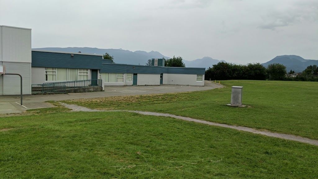 Laity View Elementary | 21023 123 Ave, Maple Ridge, BC V2X 4B5, Canada | Phone: (604) 463-7108