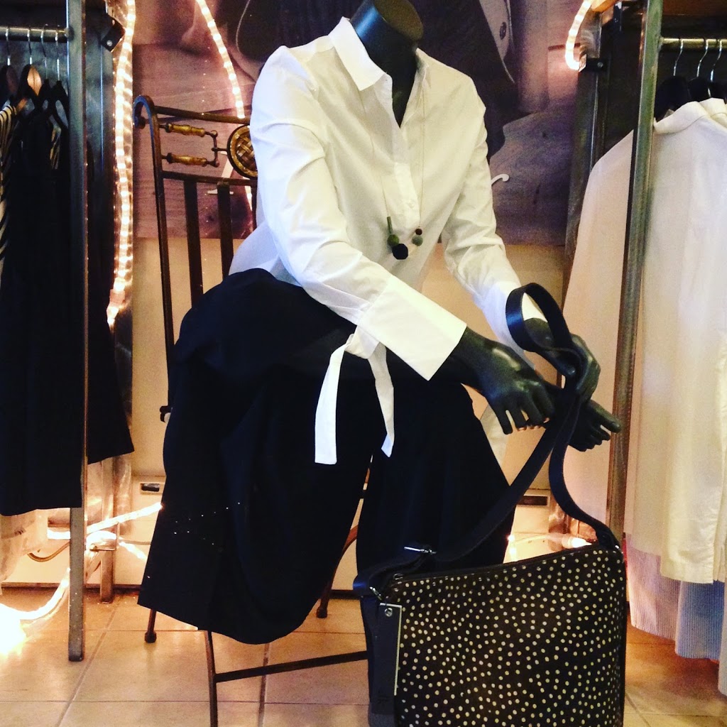 Mac & Mango House Of Fashion | 32818 7th Ave, Mission, BC V2V 2C3, Canada | Phone: (604) 289-3322