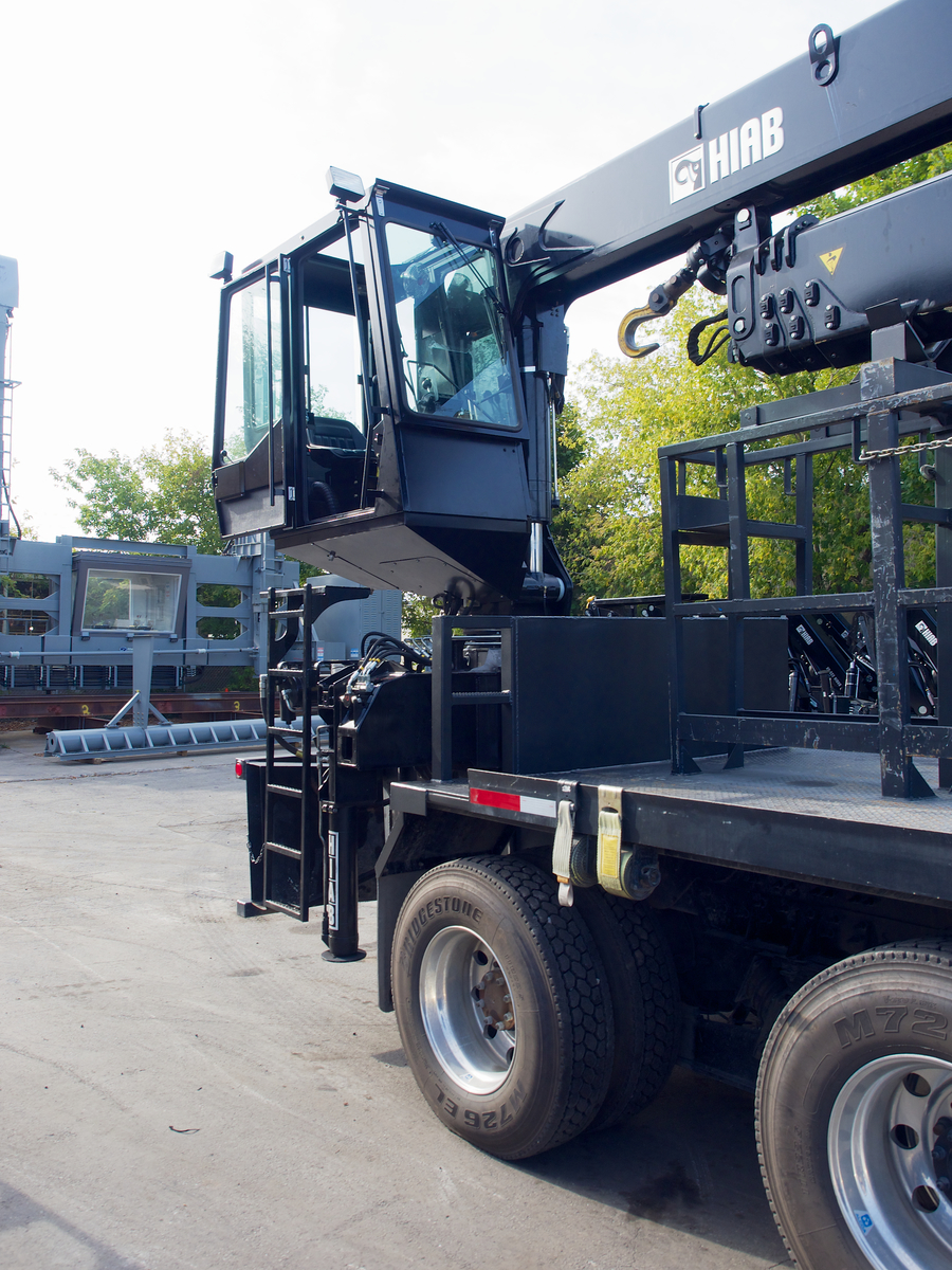 Cabines Nadeau Inc | 1501 boul. de lIndustrie, Beloeil, QC J3G 0S5, Canada | Phone: (450) 464-5223