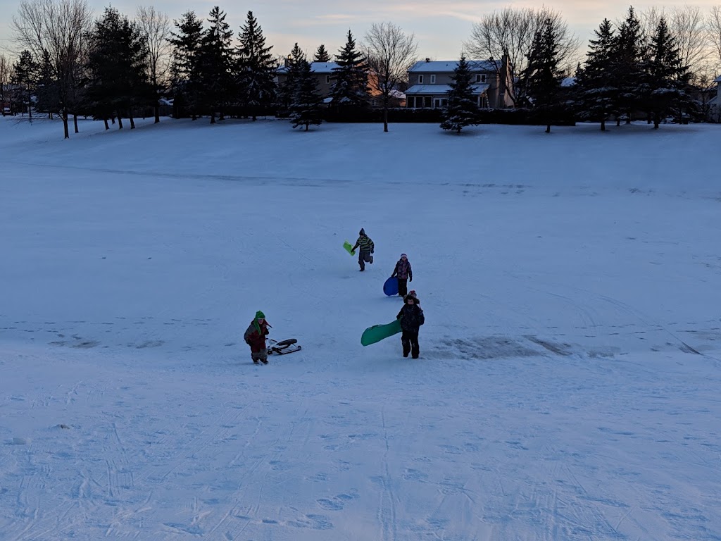 Gardenway Park | 2001 Gardenway Dr, Orléans, ON K4A 2Y7, Canada | Phone: (613) 580-2400