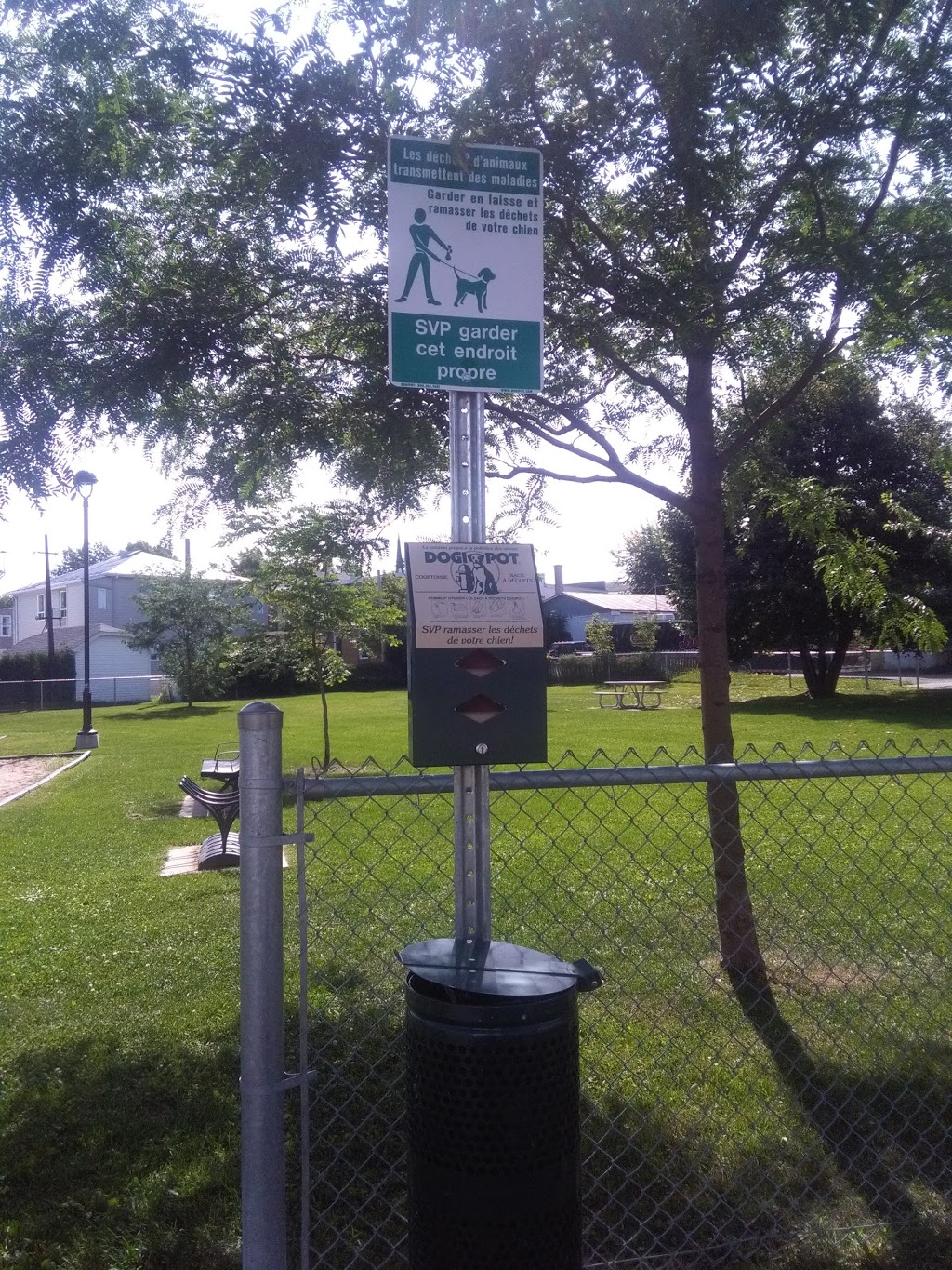 Parc Fréchette | 1 Rue Fréchette, Victoriaville, QC G6P 4G5, Canada | Phone: (819) 758-1571
