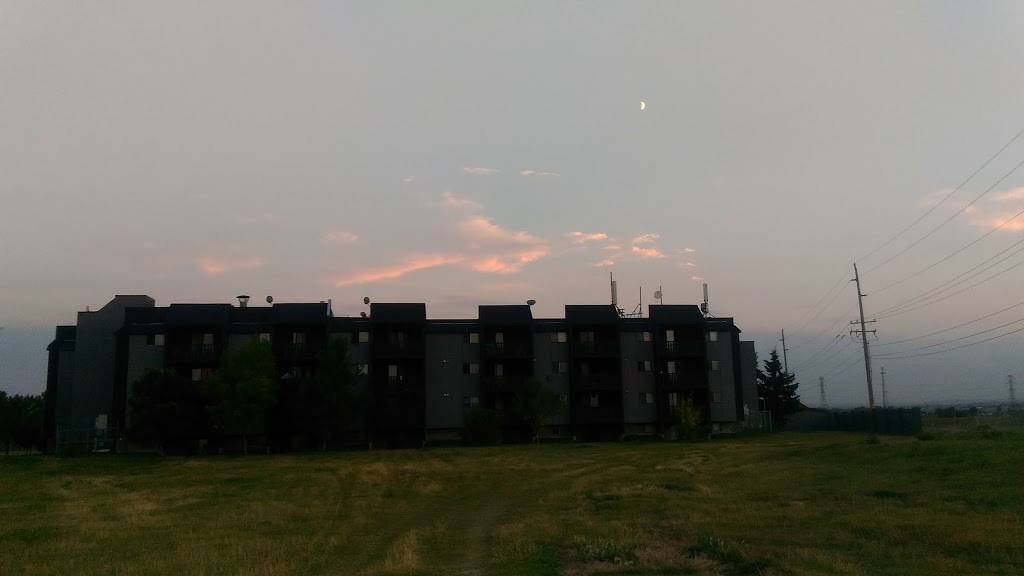 Doverglen Estates | 216 Doverglen Crescent SE, Calgary, AB T2B 2P6, Canada | Phone: (403) 829-8600