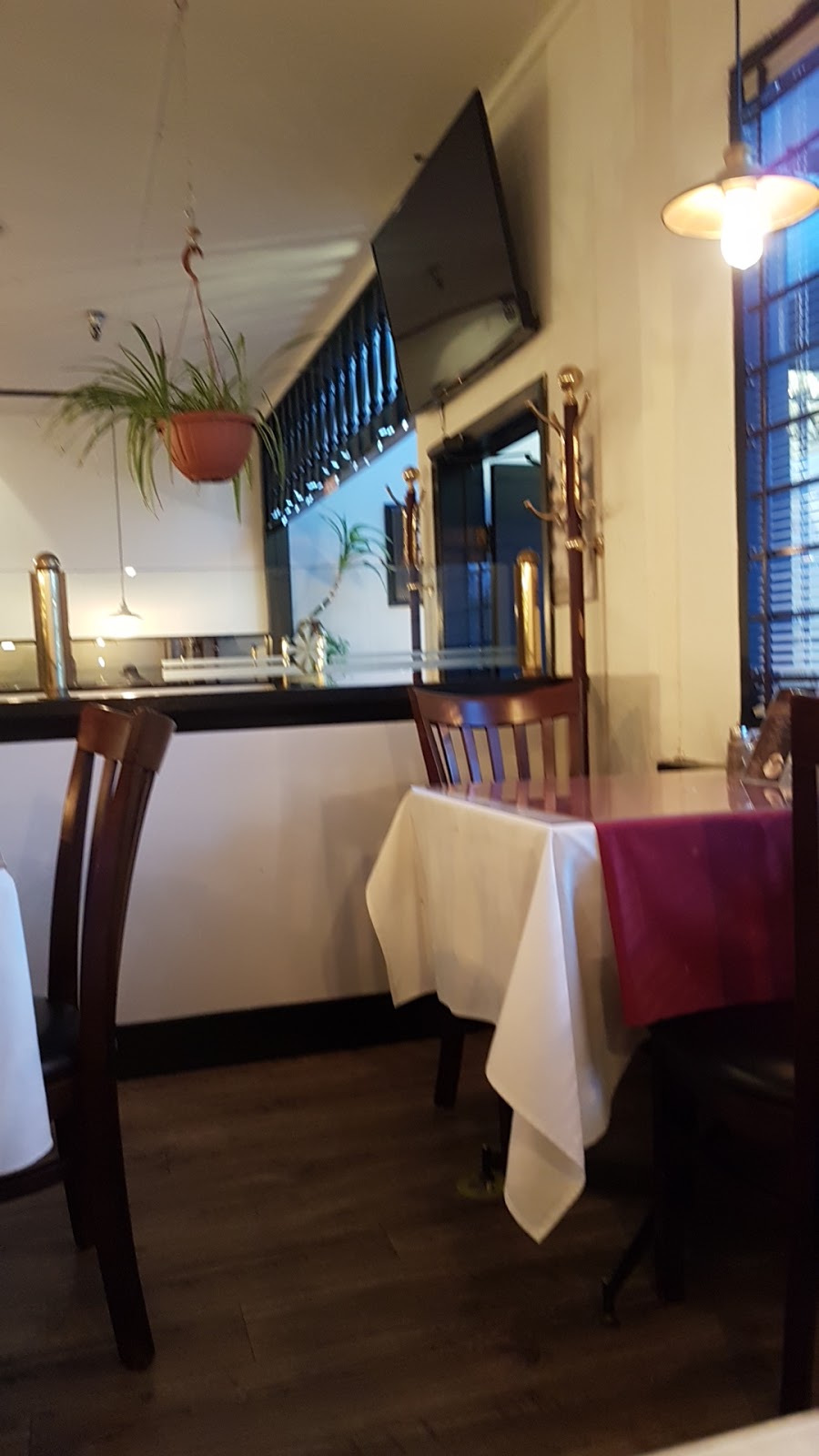 Red Rose Restaurant in Surrey | 6914 King George Blvd, Surrey, BC V3W 4Z9, Canada | Phone: (604) 591-8850