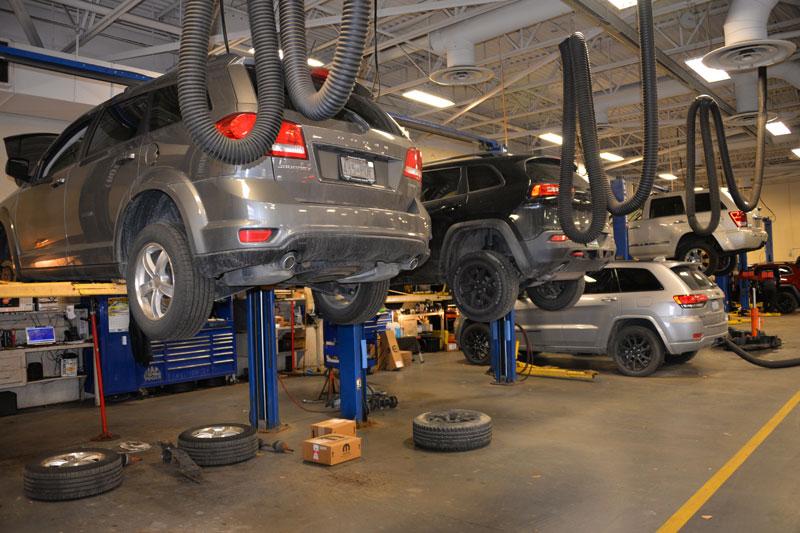 Provincial Chrysler Dodge Jeep RAM | 1001 Provincial Rd, Windsor, ON N8W 5V9, Canada | Phone: (519) 250-5500