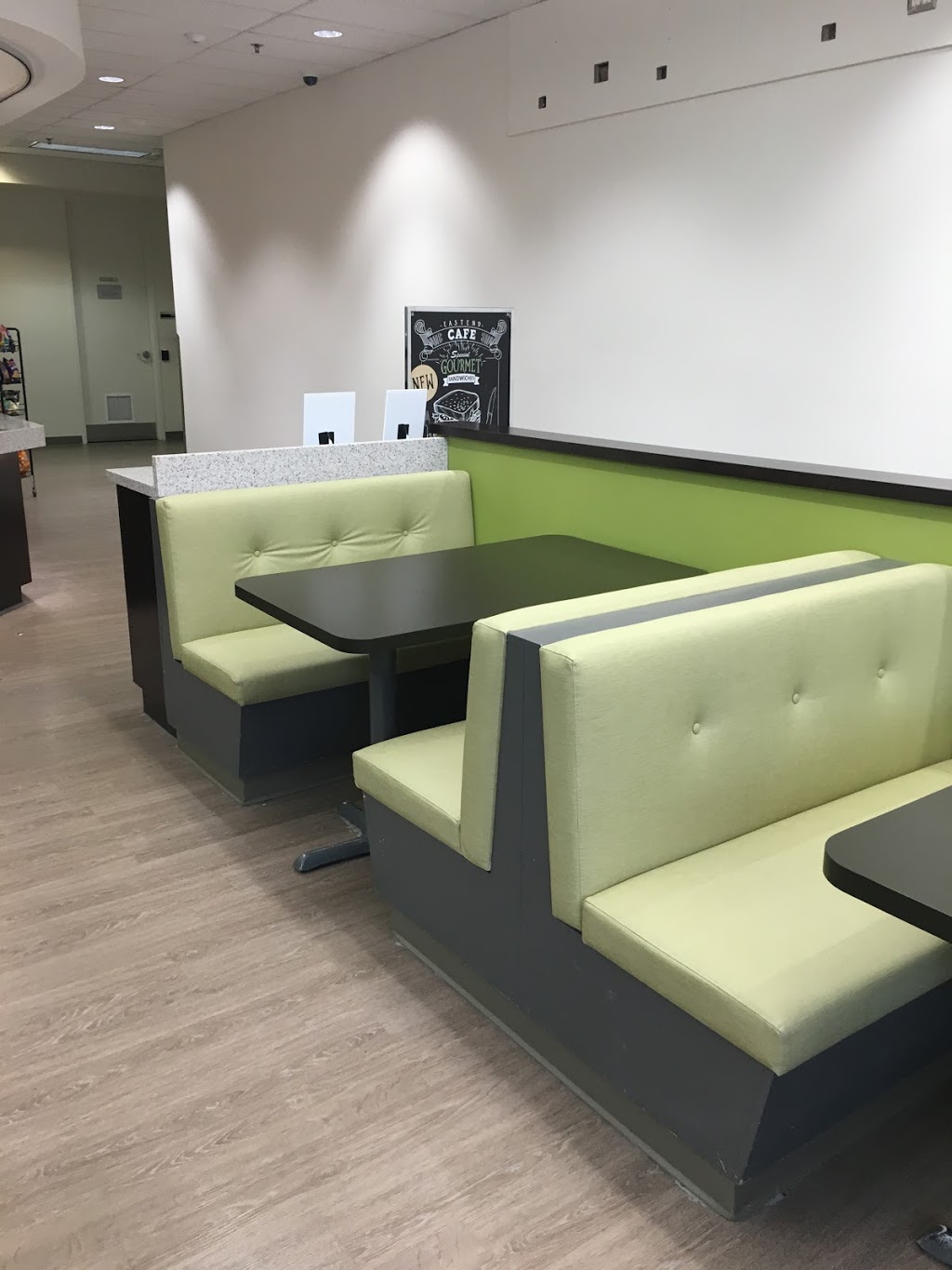 East End Café | 305 Phillip St, Waterloo, ON N2L 5Z5, Canada