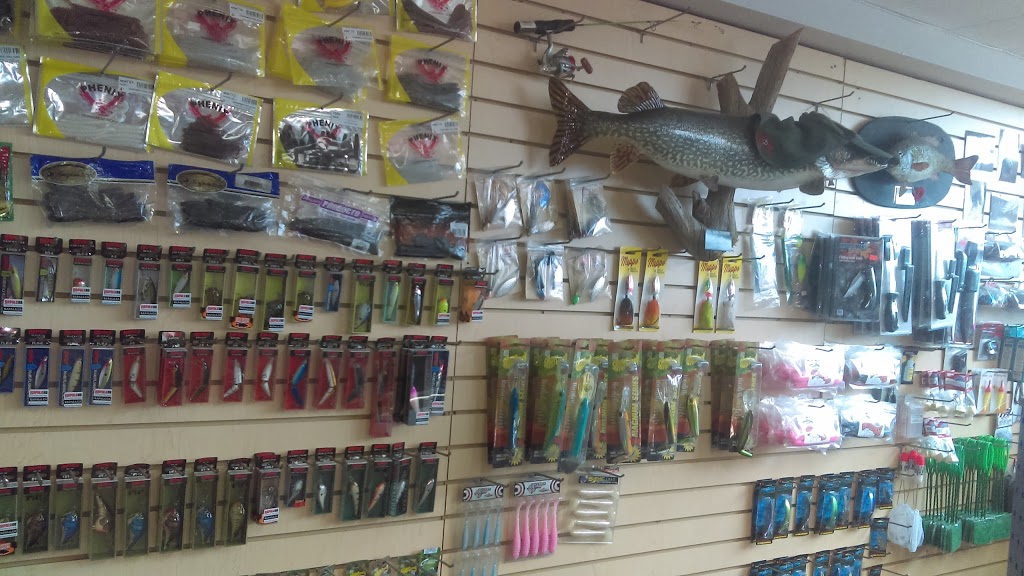 Westend Live Bait | 11B Gordon MacKay Rd, North York, ON M9N 2V5, Canada | Phone: (416) 248-2248