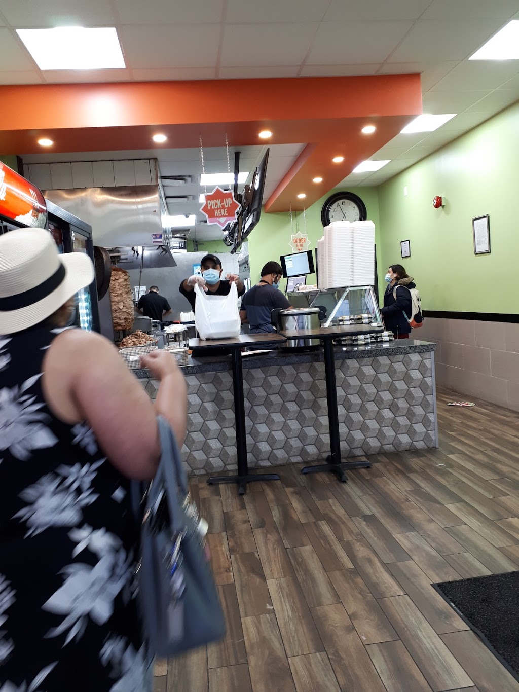 Lazeez Shawarma | 255 King St N #14, Waterloo, ON N2J 4V2, Canada | Phone: (519) 954-8302