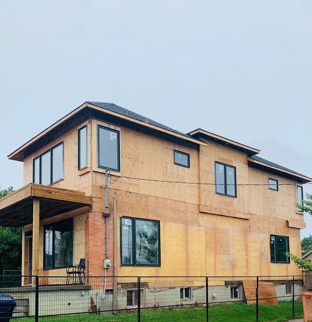 Ontario Aluminum & Glass | 4 Jenet Ave, Toronto, ON M6H 1R4, Canada | Phone: (416) 533-7921