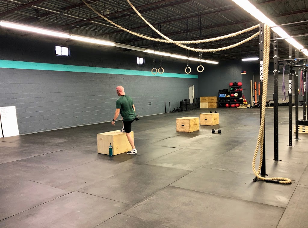 CrossFit Bench | 4300 Bartlett Rd, Beamsville, ON L0R 1B1, Canada | Phone: (289) 260-5064