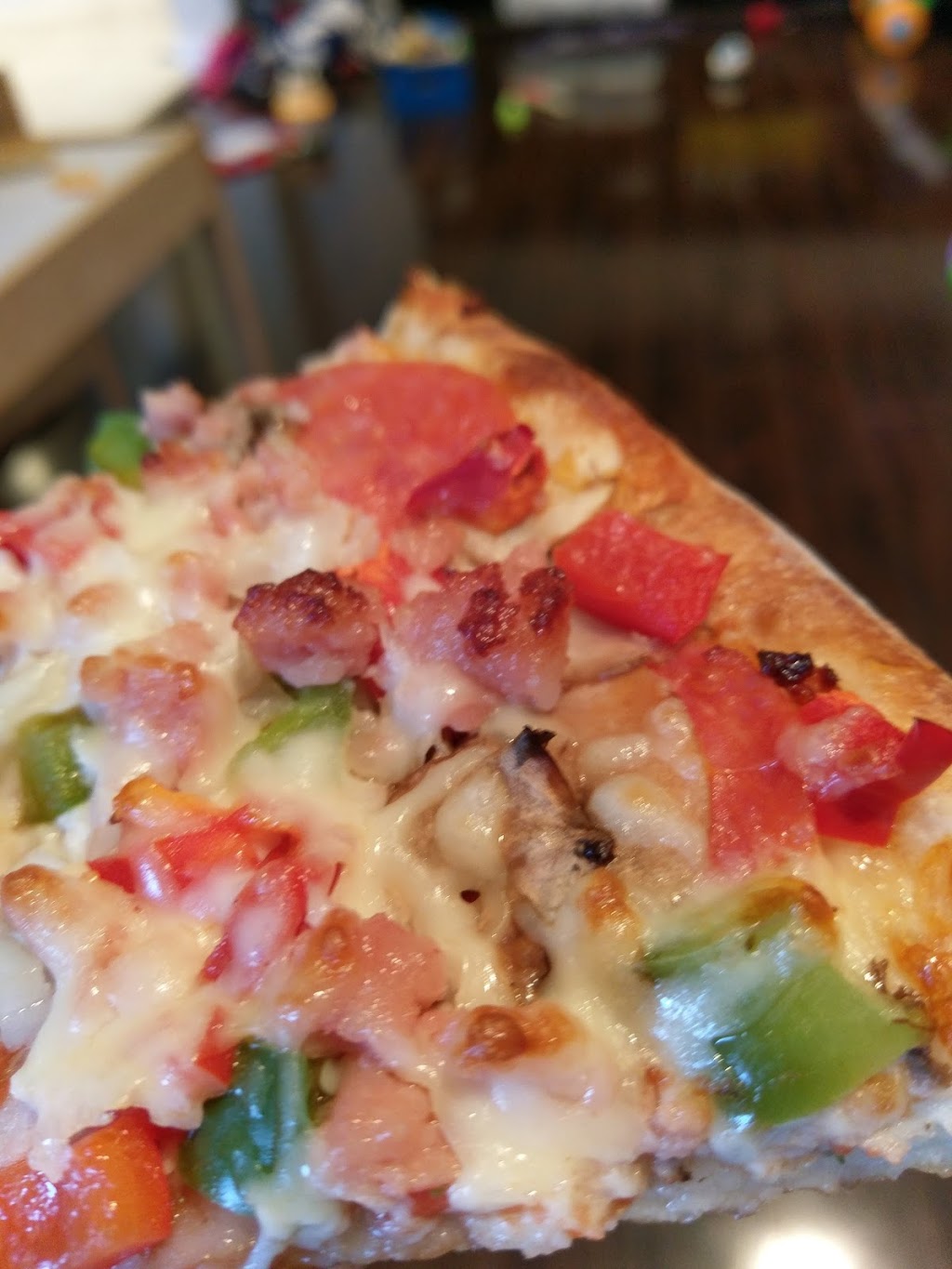 Big General 2 For 1 Pizza | 564 King St E, Kitchener, ON N2G 2M1, Canada | Phone: (519) 578-5111