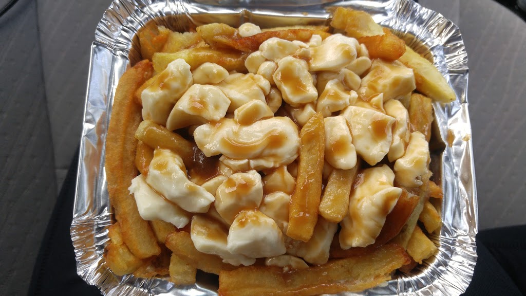 Chez Ashton | 3505 Boulevard Sainte-Anne, Québec, QC G1E 3L5, Canada | Phone: (418) 682-2379